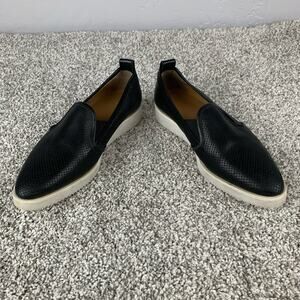 Everlane Street Shoe Pointed Toe Flats Size 5.5  Womens Black Leather Slip On